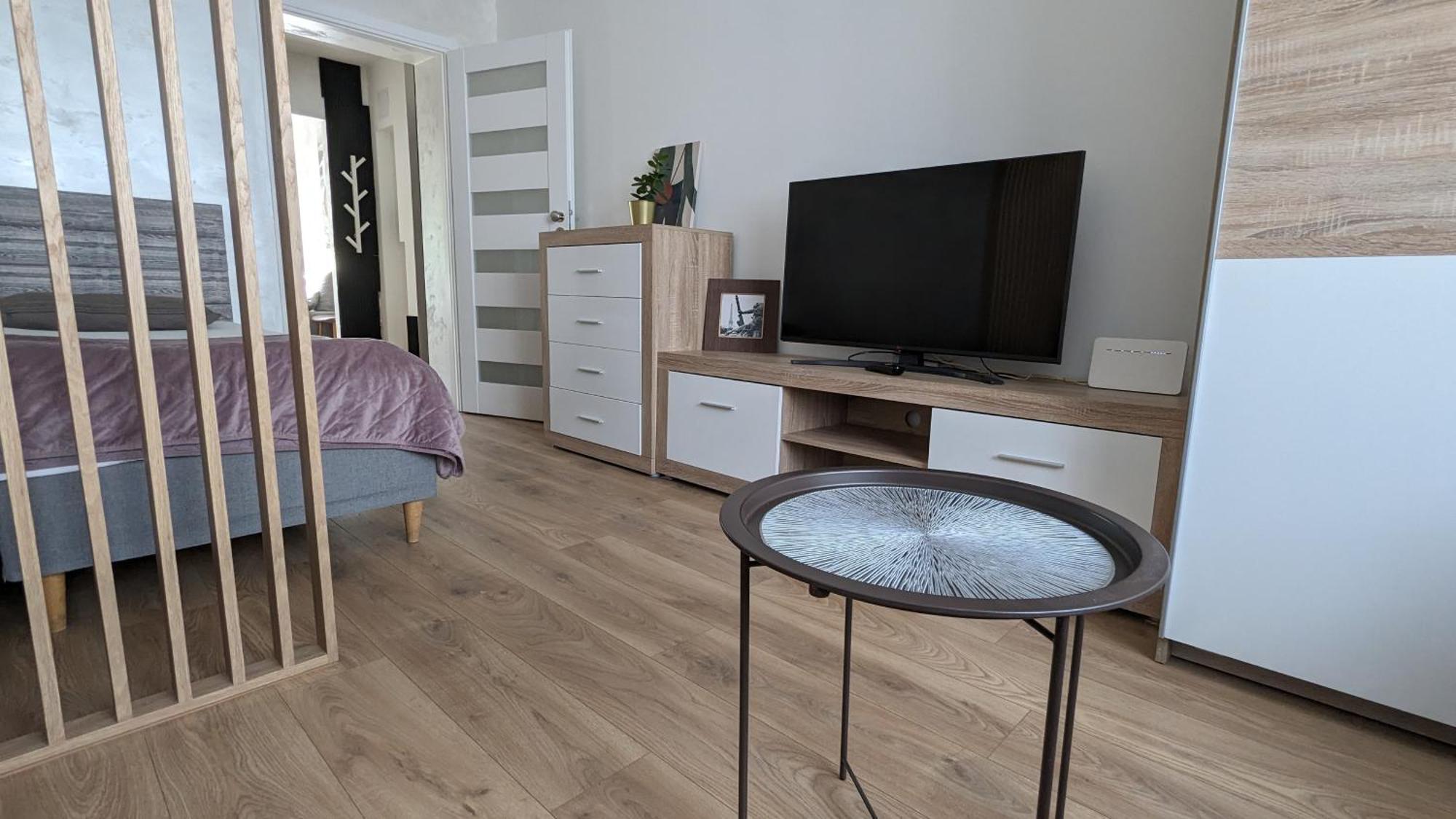 Apartment Kalwaryjska Spot In A Good Location *